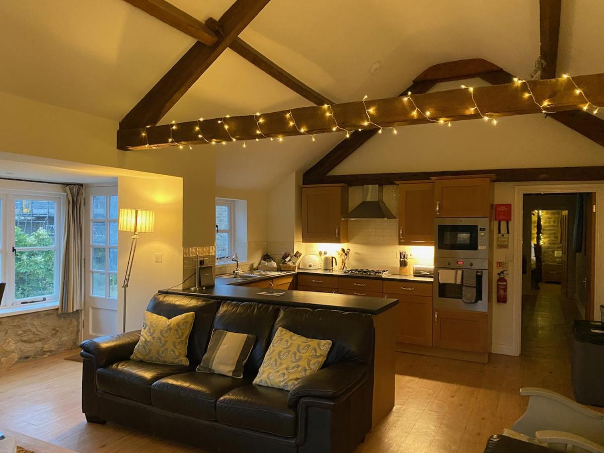 Norburton Hall Cottages ブリッドポート エクステリア 写真